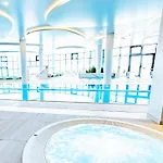 Apartment Horyzont -polanki Aqua- Strefa Z Basenem I Fitness Studio, Prywatny Garaz Kolobrzeg