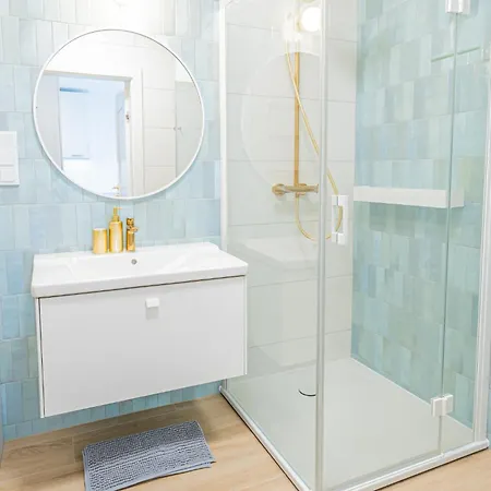 Horyzont -polanki Aqua- Strefa Z Basenem I Fitness Studio, Prywatny Garaz Kołobrzeg